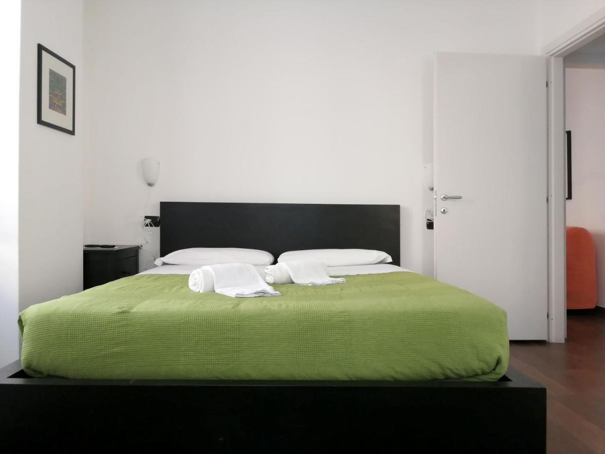Apartamento Al Molo 2 Como Exterior foto