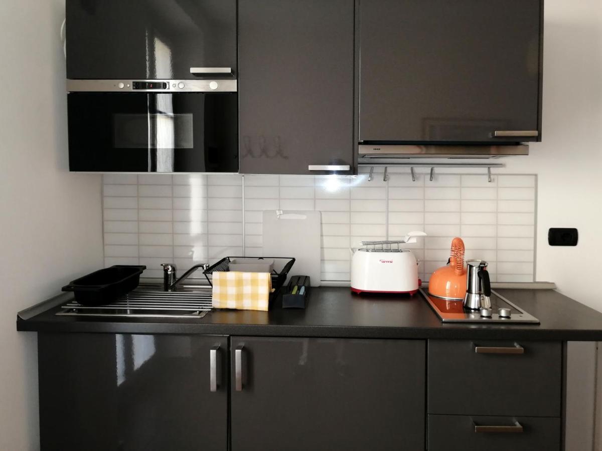 Apartamento Al Molo 2 Como Exterior foto